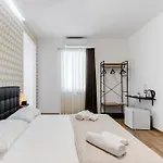 Pietramare Luxury Bed & Breakfast 4*