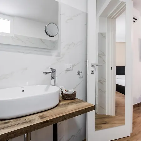Nocleg ze śniadaniem Pietramare Luxury Bari