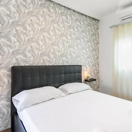 Nocleg ze śniadaniem Pietramare Luxury Bari